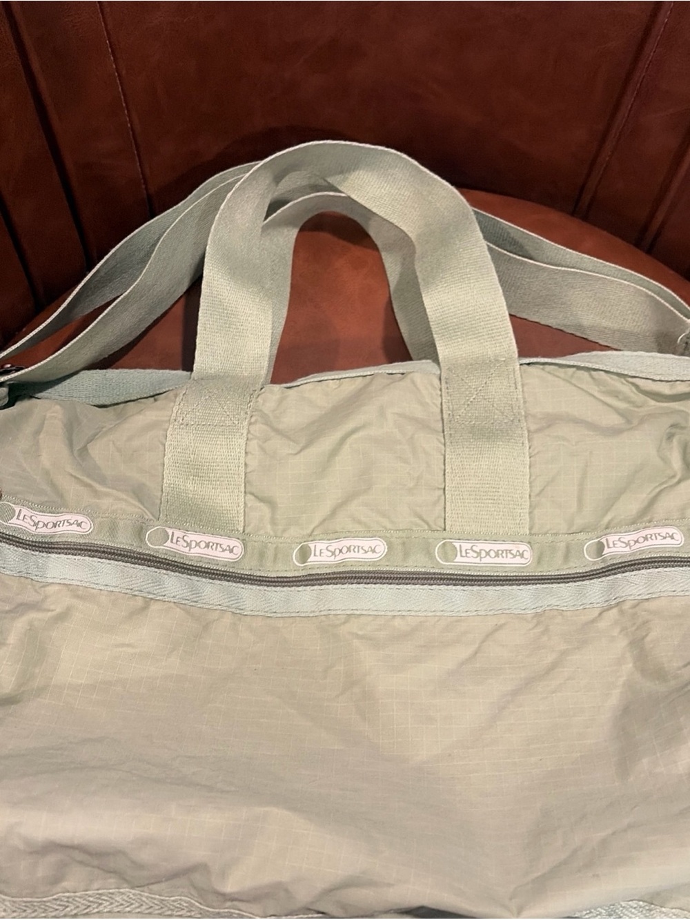 Lesportsac Classic Green  Deluxe Med  Weekender Duffle Bag Crossbody Strap - Picture 2 of 15